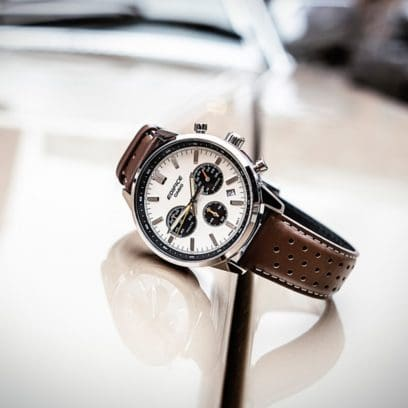 Casio Edifice EFR-575L-7ADF – Elegant Chronograph Watch for Men (Cream Dial | Brown Leather Strap | 100M Water Resistance